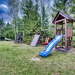 Letniskowe Jerutki بيت خشبي Swietajno (Szczytno)