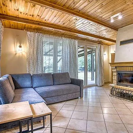 Letniskowe Jerutki Lodge